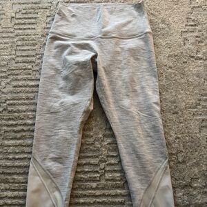 LuLu Lemon Wunder Under Scalloped Hem Crop